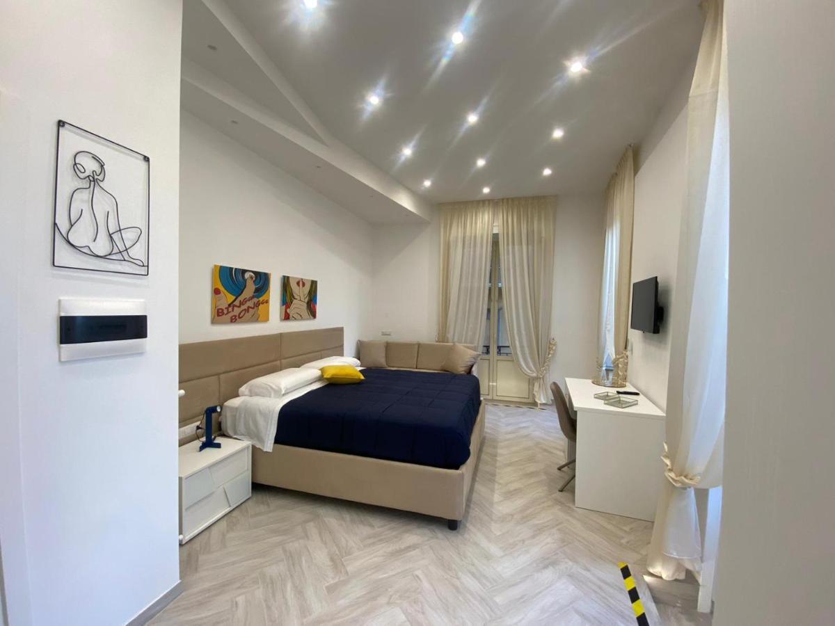 Hotel Flo' à Naples Extérieur photo