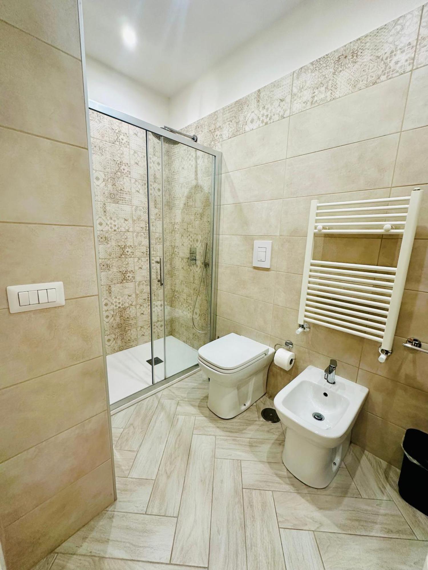 Hotel Flo' à Naples Extérieur photo